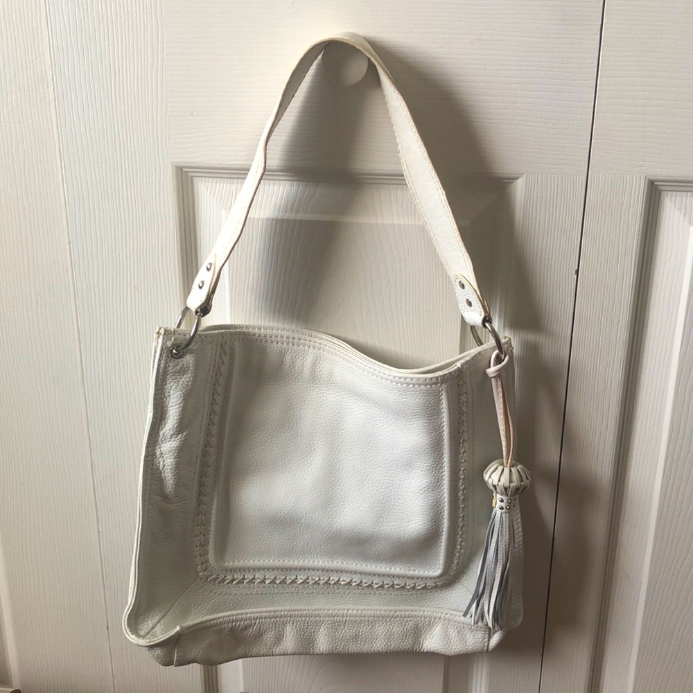 By Fortuna Valentino Off White Leather Shoulder Bag